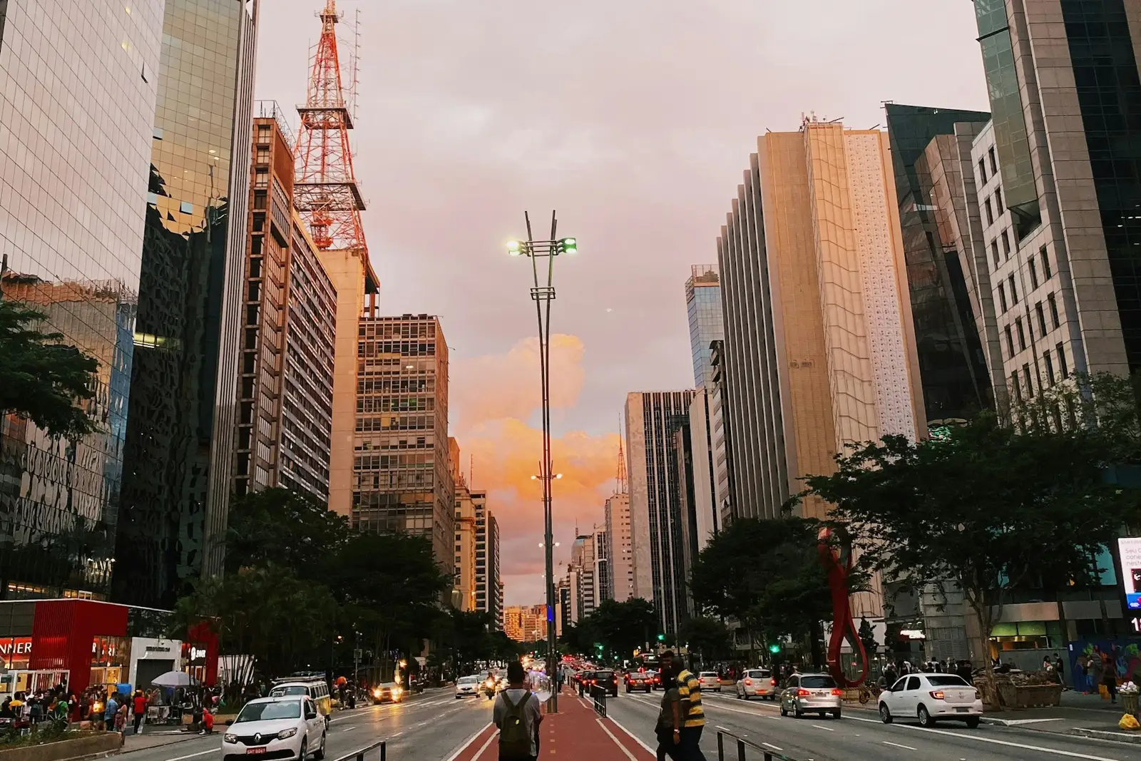 Apartamentos à venda em São Paulo — vista urbana